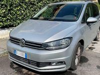 Usata VW Touran 116 CV (85 kW) 2017 Grigio Monovolume