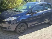 Usata Ford Fiesta 82 CV (60 kW) 2011 Blu/azzurro Berlina