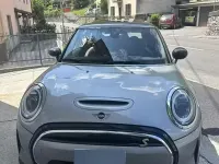 Usata Mini Cooper SE 75 kW (102 CV) 2022 Grigio Utilitaria