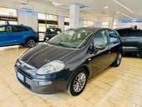 Begagnad Fiat Punto 95 HK (69 kW) 2011 Grå Halvkombi