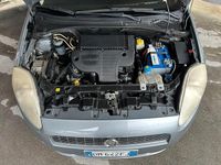 Usata Fiat Grande Punto Emotion 90 CV (66 kW) 2007 Grigio Utilitaria