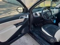 Usata Lancia Ypsilon 75 CV (55 kW) 2010 Nero Utilitaria