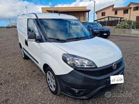 Usata Fiat Doblò S 105 CV (77 kW) 2020 Bianco Monovolume