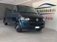 Usata VW Caravelle 180 CV (132 kW) 2014 Grigio Furgone