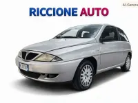 Usata Lancia 2000 60 CV (44 kW) 2002 Argento Berlina