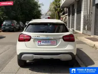 Usata Mercedes GLA180 Executive 122 CV (89 kW) 2017 Bianco SUV