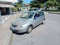 Usata Lancia 2000 60 CV (44 kW) 2001 Grigio Berlina