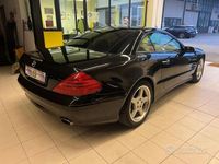Usata Mercedes SL350 245 CV (180 kW) 2005 Nero Cabrio