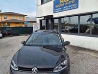 Usata VW Golf VII Comfortline 110 CV (80 kW) 2017 Grigio Station wagon