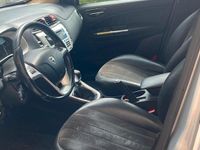 Usata Lancia Delta 120 CV (88 kW) 2012 Grigio Utilitaria