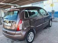 Usata Lancia Musa 90 CV (66 kW) 2008 Marrone Monovolume