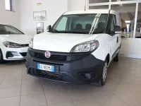 Usata Fiat Doblò Lounge 105 CV (77 kW) 2021 Bianco Monovolume