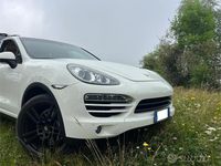 Usata Porsche Cayenne 240 CV (176 kW) 2010 Bianco SUV