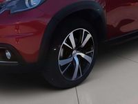 Usata Peugeot 2008 Allure 110 CV (80 kW) 2018 Rosso SUV