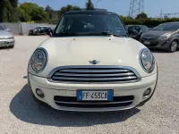 Usata Mini Cooper D Chili 109 CV (80 kW) 2008 Bianco Utilitaria