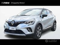 Usata Renault Captur Intens 145 CV (106 kW) 2022 Grigio magnete+tetto nero etoile SUV