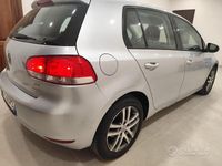 Usata VW Golf VI 105 CV (77 kW) 2010 Grigio Utilitaria