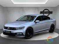 Usata VW Passat R-line 240 CV (176 kW) 2017 Other Berlina