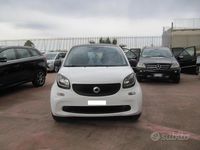 Usata Smart ForTwo Coupé Prime 71 CV (52 kW) 2015 Bianco Utilitaria