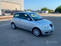 Usata Lancia Ypsilon 60 CV (44 kW) 2009 Grigio Utilitaria