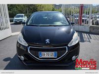 Usata Peugeot 208 Active 82 CV (60 kW) 2013 Nero Utilitaria