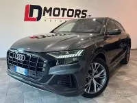 Usata Audi Q8 S-Line 286 CV (210 kW) 2018 Grigio SUV