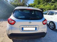 Usata Renault Captur 90 CV (66 kW) 2014 Argento SUV