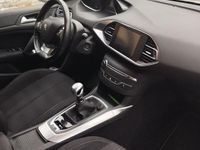 usata Peugeot 308 SW BlueHDi Active 2017