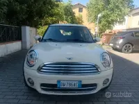 Usata Mini ONE 75 CV (55 kW) 2009 Beige Utilitaria