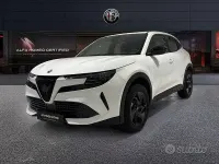 Usata Alfa Romeo Junior 136 CV (100 kW) 2024 Bianco SUV