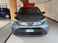 Usata Toyota Aygo X Active 72 CV (52 kW) 2024 Grigio SUV