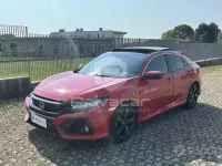 Usata Honda Civic Executive 120 CV (88 kW) 2018 Rosso Utilitaria
