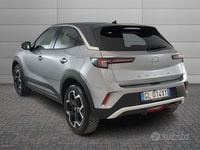 Usata Opel Mokka Elegance 131 CV (96 kW) 2023 Grigio SUV