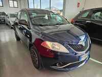 Usata Lancia Ypsilon Gold 69 CV (50 kW) 2018 Blu/azzurro Utilitaria