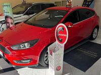 Usata Ford Focus Titanium 119 CV (87 kW) 2015 Rosso Berlina