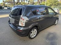 Usata Toyota Corolla Verso 136 CV (100 kW) 2009 Grigio Monovolume