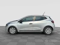 Usata Renault Clio Equilibre 67 CV (49 kW) 2023 Grigio Utilitaria