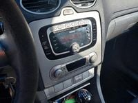 Usata Ford Focus 100 CV (73 kW) 2010 Nero Berlina