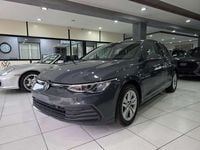 Usata VW Golf VIII Life 116 CV (85 kW) 2023 Grigio Berlina