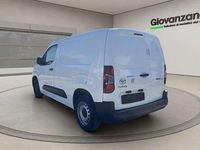 Begagnad Toyota Proace City City 102 HK (75 kW) 2021 Vit Minibuss