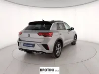 Usata VW T-Roc R-line 150 CV (110 kW) 2023 Grigio SUV