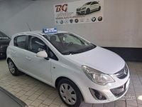 Usata Opel Corsa 75 CV (55 kW) 2011 Nero Berlina