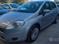 Usata Fiat Grande Punto 77 CV (56 kW) 2006 Grigio Utilitaria