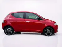 Usata Lancia Ypsilon Gold 95 CV (69 kW) 2016 Rosso Utilitaria