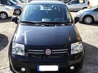 Gebraucht Fiat Panda 4x4 70 PS (51 kW) 2012 Schwarz Kleinwagen