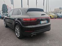Usata Porsche Cayenne 340 CV (250 kW) 2019 Nero SUV