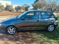 Usata Seat Ibiza 60 CV (44 kW) 1996 Grigio Utilitaria