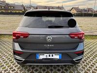 Usata VW T-Roc Advance 116 CV (85 kW) 2018 Grigio SUV
