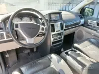 Usata Chrysler Voyager 164 CV (120 kW) 2010 Bianco Monovolume