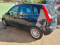 Usata Ford Fiesta 80 CV (58 kW) 2007 Nero Utilitaria